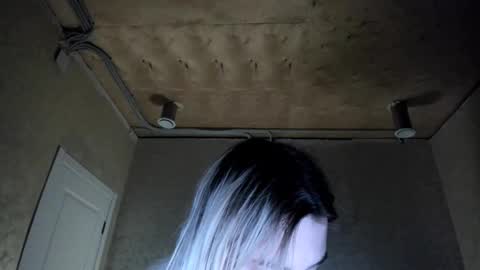 Snapshot of appleyummybuns chatting on 11/08/25, 03:23 appleyummybuns online show from 11/08/25, 03:23