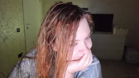 appleyummybuns online show from 02/20/26, 12:18