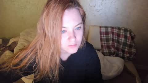 Snapshot of appleyummybuns chatting on 03/03/26, 04:18 appleyummybuns online show from 03/03/26, 04:18