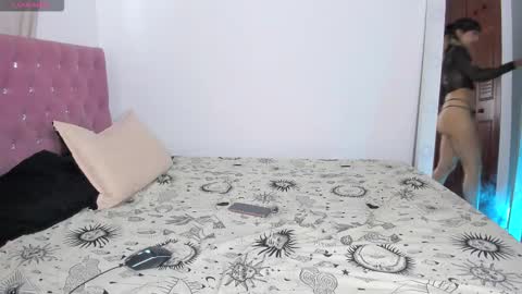 ALEXANDCAM online show from 03/17/26, 08:34