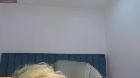 April Bunny online show from 01/15/26, 07:06