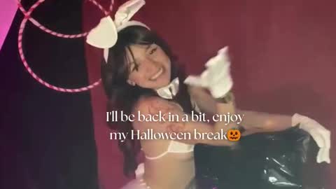   online show from 10/28/25, 12:30