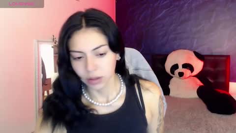 Snapshot of april_dumont chatting on 01/17/25, 12:42 April online show from 01/17/25, 12:42