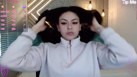 Snapshot of april_dumont chatting on 02/13/25, 12:11 April online show from 02/13/25, 12:11