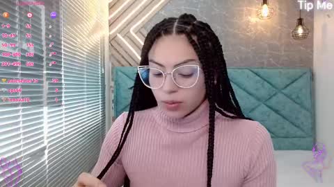 Snapshot of april_dumont chatting on 03/01/25, 03:49 April online show from 03/01/25, 03:49