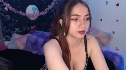 Snapshot of april_l6 chatting on 10/28/25, 12:14 april_l6 online show from 10/28/25, 12:14