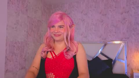 Snapshot of april_summer_ chatting on 03/25/26, 10:05 Isabella online show from 03/25/26, 10:05