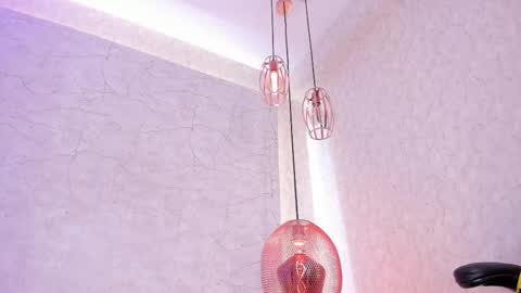 April online show from 03/12/25, 10:05