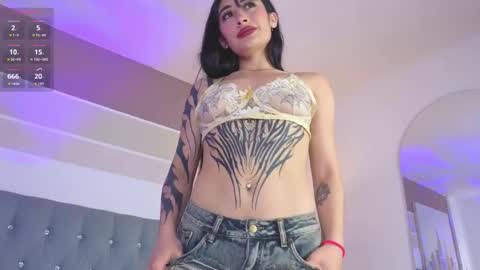 Cris online show from 09/10/25, 01:11