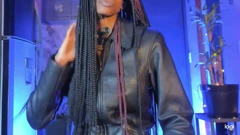 aprillebony319262 online show from 01/11/26, 11:21