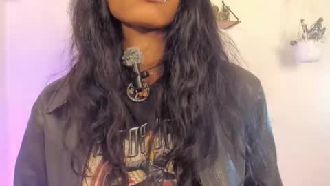 Snapshot of aprillebony319262 chatting on 04/04/26, 05:27 aprillebony319262 online show from 04/04/26, 05:27