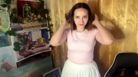 Snapshot of aprilmonsour chatting on 07/08/26, 12:20 Debra online show from 07/08/26, 12:20
