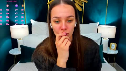 Snapshot of aprilwon chatting on 02/08/26, 06:06 April online show from 02/08/26, 06:06