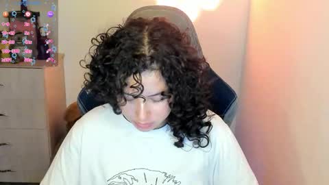 aqua emilly online show from 09/13/25, 09:47