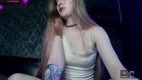 Snapshot of aqualen chatting on 03/15/26, 12:55 aqualen online show from 03/15/26, 12:55