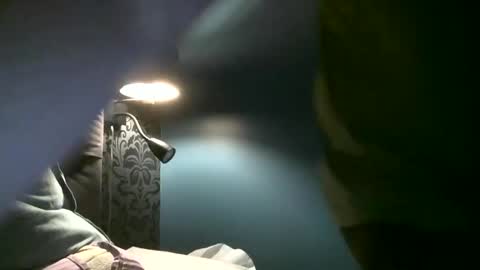 Snapshot of aquamale40 chatting on 02/15/26, 10:14 aquamale40 online show from 02/15/26, 10:14