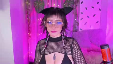 Zam independent model online show from 07/07/26, 01:41