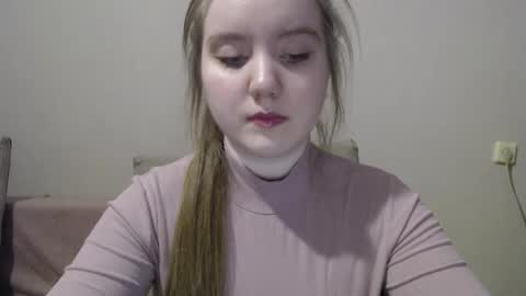 Snapshot of aquanarmin chatting on 01/08/25, 09:53 Josefin online show from 01/08/25, 09:53