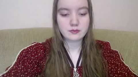 Snapshot of aquanarmin chatting on 12/18/25, 08:31 Josefin online show from 12/18/25, 08:31