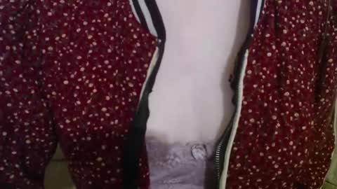 Snapshot of aquanarmin chatting on 12/20/25, 04:52 Josefin online show from 12/20/25, 04:52