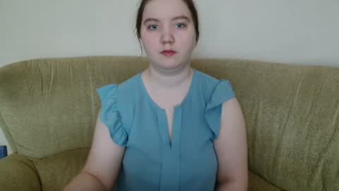 Snapshot of aquanarmin chatting on 06/20/26, 01:52 Josefin online show from 06/20/26, 01:52