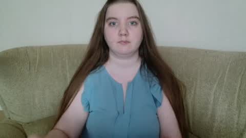 Snapshot of aquanarmin chatting on 06/25/26, 06:07 Josefin online show from 06/25/26, 06:07
