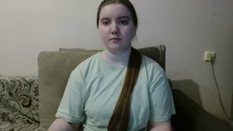 Snapshot of aquanarmin chatting on 06/27/26, 02:12 Josefin online show from 06/27/26, 02:12