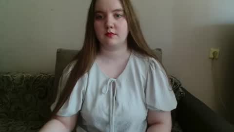 Snapshot of aquanarmin chatting on 06/29/26, 07:14 Josefin online show from 06/29/26, 07:14