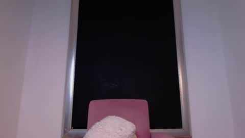 Snapshot of aquiles_elpapi chatting on 09/14/25, 07:18 AquilesElpapi online show from 09/14/25, 07:18