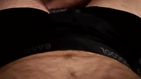 aqxz1010 online show from 01/14/26, 02:39