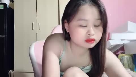 Snapshot of ara039 chatting on 09/20/25, 03:24 ara039 online show from 09/20/25, 03:24