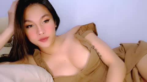 Snapshot of ara_lim_x12 chatting on 12/20/25, 12:07 ARA online show from 12/20/25, 12:07