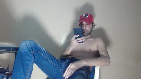 Snapshot of arabebigcock chatting on 10/23/25, 06:34 ARABE online show from 10/23/25, 06:34