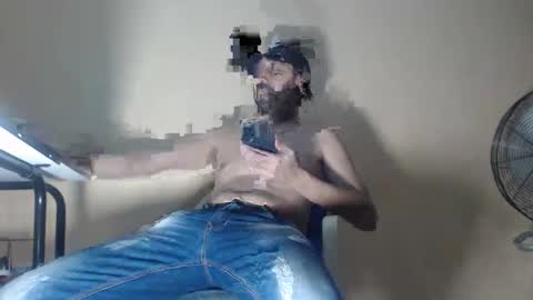 Snapshot of arabebigcock chatting on 10/30/25, 06:15 ARABE online show from 10/30/25, 06:15