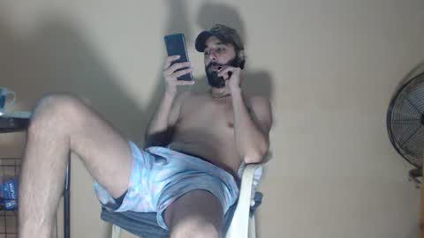 Snapshot of arabebigcock chatting on 12/01/25, 11:10 ARABE online show from 12/01/25, 11:10