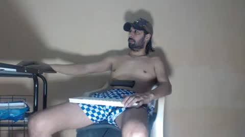 Snapshot of arabebigcock chatting on 03/11/26, 08:42 ARABE online show from 03/11/26, 08:42