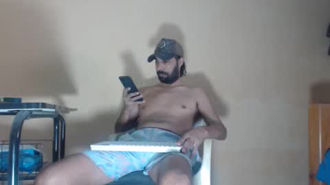 Snapshot of arabebigcock chatting on 03/30/26, 12:39 ARABE online show from 03/30/26, 12:39