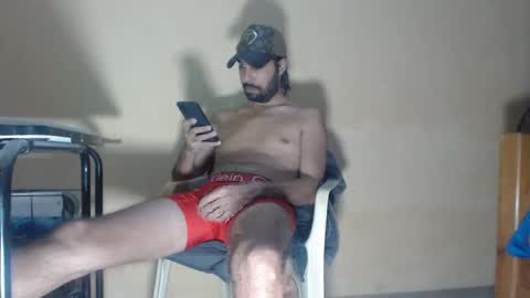 Snapshot of arabebigcock chatting on 04/15/26, 11:38 ARABE online show from 04/15/26, 11:38