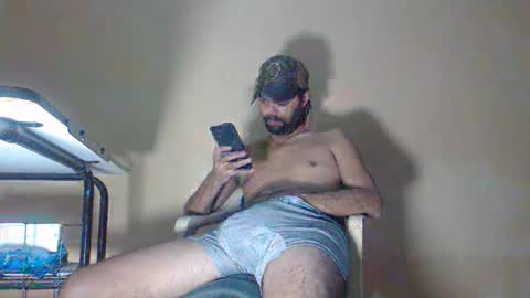 Snapshot of arabebigcock chatting on 04/20/26, 06:16 ARABE online show from 04/20/26, 06:16