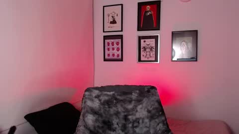 Arabella online show from 10/05/25, 01:04