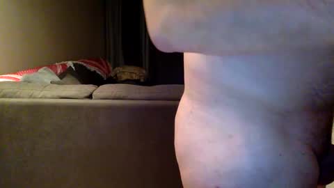 Snapshot of arabiandream21 chatting on 03/02/26, 05:08 Knowledgeiskeyy online show from 03/02/26, 05:08