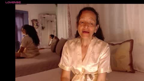 Snapshot of arabiel chatting on 03/10/26, 10:04 Nadia Cyel online show from 03/10/26, 10:04