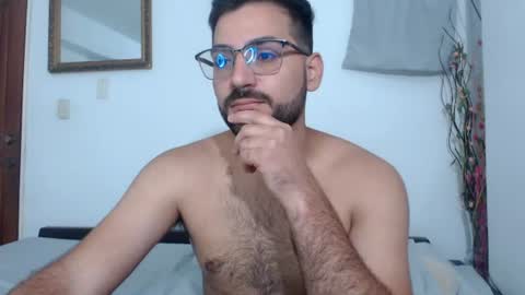 Snapshot of araboys chatting on 06/19/26, 12:59 Youssef Alkhoury online show from 06/19/26, 12:59