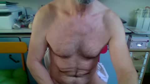 aragon3000 online show from 11/09/25, 01:31