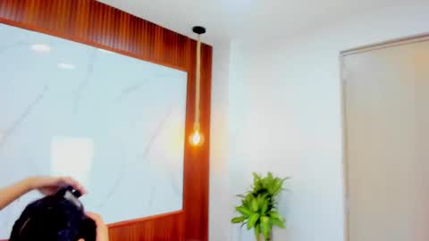 arah_issaa online show from 03/09/25, 10:08