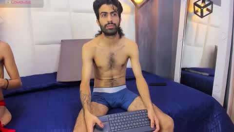 arah_issaa online show from 11/03/25, 10:21