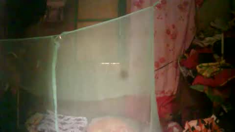 Snapshot of arahbella143241780 chatting on 05/23/26, 05:12 arahbella143241780 online show from 05/23/26, 05:12
