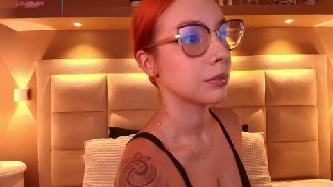 Snapshot of arannamartinez chatting on 09/20/25, 07:59 IGLondon mj2 online show from 09/20/25, 07:59