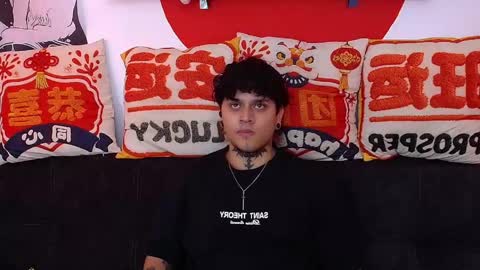 Snapshot of arcano__rh chatting on 04/28/26, 02:27 Loki online show from 04/28/26, 02:27