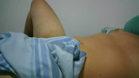 Snapshot of arch251 chatting on 10/26/25, 08:37 Andres online show from 10/26/25, 08:37